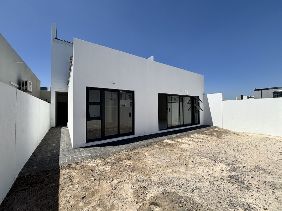 4 Bedroom Property for Sale in Sandown Western Cape